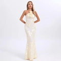 Elegante abito da sera bianco a trapezio con ricami floreali e silhouette a sirena - M / Bianco