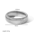 Vue détaillée d'un bracelet tubogas argenté avec diamètre 70mm et largeur 19,9mm - Argent (Largeur 20mm)