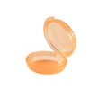 Détail de la boîte à pilules ronde orange à 3 compartiments avec couvercle ouvert - Orange Translucide