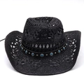 Detail eines schwarzen Cowboyhuts mit türkisfarbenen Perlen und silbernen Nieten - M (56-58cm) / Schwarz