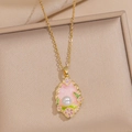 Collana stile Monet con ciondolo a fiori in smalto rosa e perla su scatola beige - Ghirlanda Ovale - Rosa (A21 Rosa)