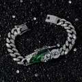 Bracciale hip hop con ciondolo San Giuda e zirconi su sfondo di pietra nera testurizzata - Argento
