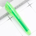 Esthetische fluorescerende groene markeerstift met doorschijnende behuizing - Groen