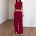 Completo donna con crop top in maglia bordeaux e pantaloni larghi con coulisse - Taglia S / Borgogna
