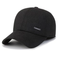 Gorra de invierno de lana negra para hombre con detalle metálico SPORTS para mayor abrigo - Etiqueta Negra Gris