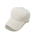 Detail der cremefarbenen Baseballkappe mit 3D-Steppmuster Sonnenblume und gebogenem Visier - M (56-58cm) / Beige