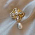 Golden flower brooch with yellow crystals and white pearls on beige silk fabric - 367# Petal