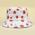 Cappello a secchiello bianco da donna con stampa di funghi rossi e cuciture decorative - M (56-58cm) / Bianco