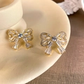 Bowtie earrings with sparkling trapezoid zircons in a gold-plated metal finish - 4#E5089 Gold