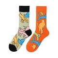 Asymmetrische Baumwollsocken mit bunten Cartoon-Tierillustrationen in Grün und Orange - Cartoon Haustiere Farbblock-Stil (1008)