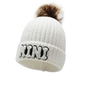 White knit beanie with brown faux fur pom-pom and MINI embroidered patch - Pom Pom MINI Style / White