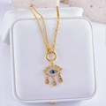 Goldene Evil Eye Halskette mit blauem Stein, Kristallakzenten und Tropfenanhängern auf Box - Böser Blick Stil (眼睛款)