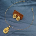 Vintage geometric gold necklace and earrings set with woven texture on blue fabric - E6107-1/Gold Woven Texture