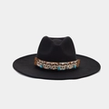Detail of ethnic woven band with shell and star charms on a black wide brim fedora hat - Multicolor Ethnic Woven Band with Shell Pendant (1#色)