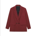 Detalle en plano de blazer burdeos de doble botonadura con forro negro y bolsillos - XS / Burdeos