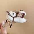 Dettaglio della clip per capelli a cavallo a dondolo in tessuto con base in peluche beige - Fermaglio per Capelli - Pony Caffè - Base Bianca