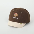 Primer plano del bordado de cachorrito y visera beige en gorra de béisbol para niños - 52cm (2-5 Años) / café