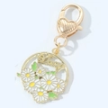 Daisy flower heart-shaped lobster clasp zinc alloy keychain with white enamel petals - White Ring-Daisy