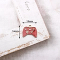 Retro red enamel game controller charm in alloy for DIY jewelry, 19mm x 16mm - 12# Red Gamepad (F032) / 10 Pieces Pack