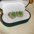 Golden square stud earrings with green gemstones in a luxury green velvet jewelry box - Green Zircon Square Style (14# Silver Pin)