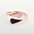 Detail of rose gold open ring with black and white fan-shaped shell inlays - US 5 / Rose Gold