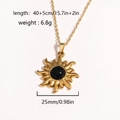 Collana con ciondolo a sole dorato e gemma nera, catena in acciaio inossidabile 40+5 cm - Stile Centro Zircone Nero (Sun 2)