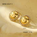 Detailed macro view of gold hollow star stud earring with white zircon inlay and dimensions - NMSE-D527-1 (Star Hollow Round)