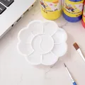 White flower-shaped plastic palette with nine compartments for watercolor and acrylic - Small Plum Blossom 8.5cm / White