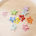 Barrettes à cheveux en métal en forme d'étoile aux couleurs sucrées pour filles - Brillant Lisse Couleur aléatoire unité