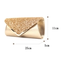 Champagnerfarbene Abend-Clutch mit Pailletten und V-Metallbesatz, Größe 25x5x11cm - TW037 (25x11x5cm) / Gold