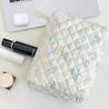Beauty case trapuntato beige con motivi floreali blu e chiusura a cerniera - Cerniera Beige / Rosa Blu