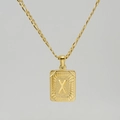 Chaîne Figaro dorée avec pendentif rectangulaire lettre X et détails de texture radiale - Lettre X Dorée (Avec Chaîne)