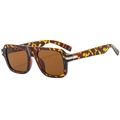 Retro square sunglasses with amber tortoiseshell frames and dark brown lenses - Tortoise Shell (Brown Lens)