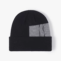 Gorro de invierno con forro polar negro y gris en punto elástico con trenzas - Negro