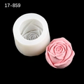 3D Silikonform für Rosenblüten mit einer rosa Seife auf schwarzem Hintergrund - 17-859 Transparent
