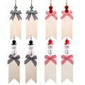 Set van 8 houten kerstlabels met sneeuwpoppen, geruite strikken en houten kralen - 8-delige Set (Gemengde Stijlen)