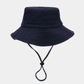 Detalle del sombrero de pescador en algodón azul marino con costuras reforzadas y cordón - Azul Marino Rayado