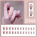 Set unghie finte rosa sfumato con glitter argento e dettagli in conchiglia lucida D344 - Stile Conchiglia Flash Argento Sfumato Rosa Chiaro (D344)