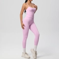 Detail eines rosa nahtlosen Yoga-Sets mit schmalem Trägertop und High-Waist-Leggings - S / Kirschblütenrosa
