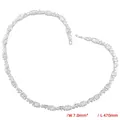 Vue détaillée du collier argenté avec cristaux blancs, largeur 7 mm et longueur 470 mm - Collier / Argenté