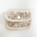 Mini-Münzbörse aus Leinwand mit Blumenmuster, PVC-Hülle und weißem Druckknopfverschluss - Klar Floral PVC