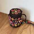 Handgemaakte boheemse kokosnoot emmer tas met kleurrijke kralen en schouderband - Ketting-Koffie-Kleurrijk-Rond