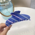 Detail of large acetate hair claw clip featuring blue and lilac gradient stripes - 10.5cm / Blue Pink Grey Stripe
