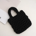 Handgefertigte schwarze Häkeltasche mit dicker Baumwollwaffel-Struktur und Tragegriff - 20*20cm / Schwarz