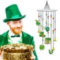 Funkelndes St. Patrick's Day Diamanten Windspiel mit Kleeblatt und goldenen Glockenmotiven - St. Patrick's Day Multi-Element Diamant-Windspiel