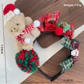 Weihnachts-Haarreif mit Plüschbär, rot-grüner Karoschleife und Naturzapfen - 3D Bär