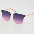 Fashionable rimless oversized sunglasses with purple pink gradient lenses and gold temples - Grey Pink