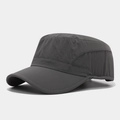 Vue détaillée du chapeau militaire plat à séchage rapide et résistant à l'eau gris foncé - Réglable / gris foncé