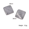 Vierkante geribbelde roestvrijstalen oorbellen in zilver met verticale textuur - Twill Vierkante Oorknopjes (ER144) / Staalkleur
