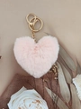 Portachiavi a cuore in finta pelliccia rosa con gancio a molla dorato e catena - Rosa Chiaro